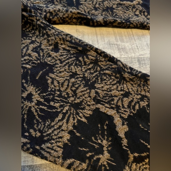 Free people leggings, black, and gold, size medium - Picture 5 of 6